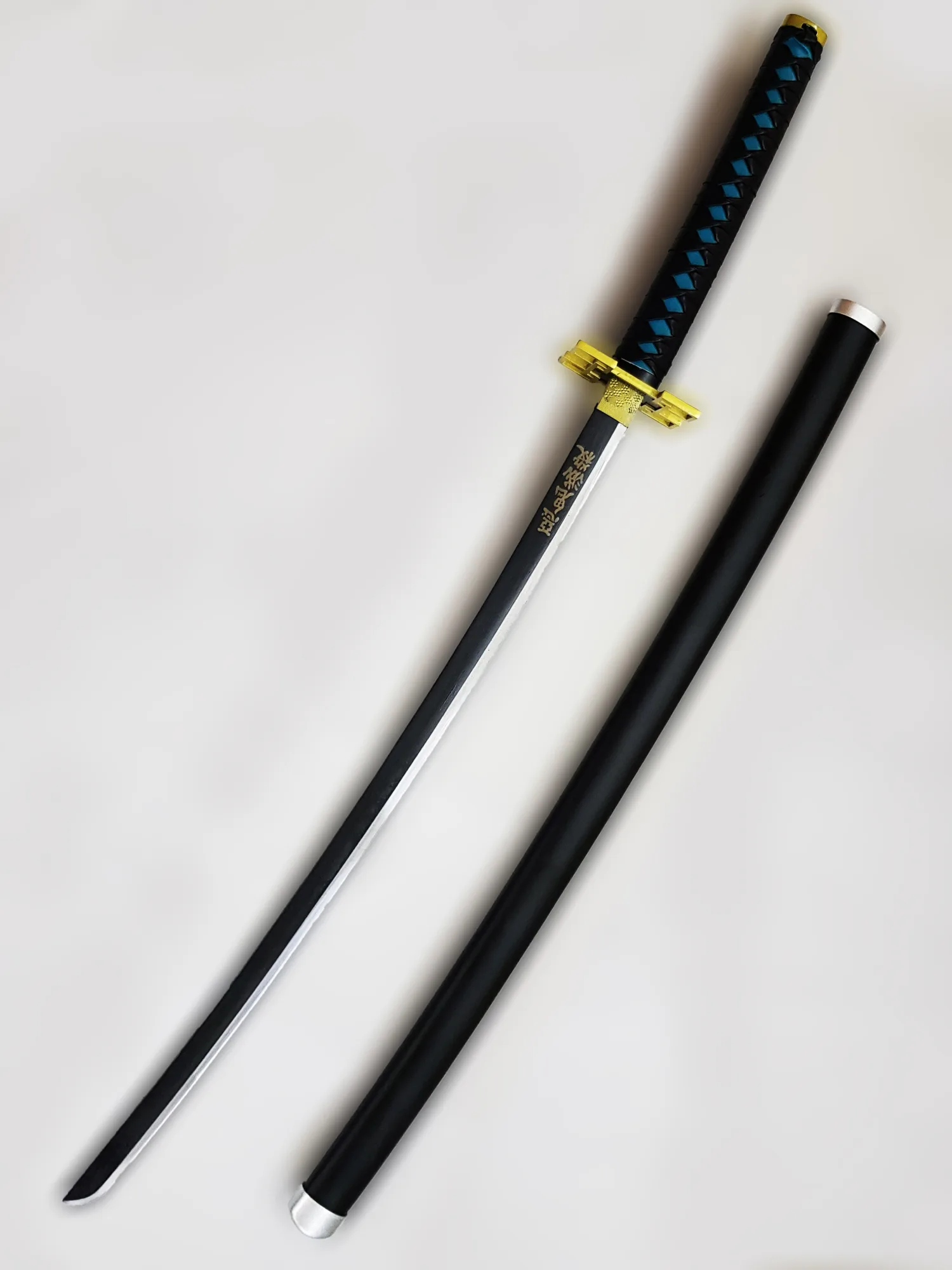 katana de tokito muichirou dans demon slayer
