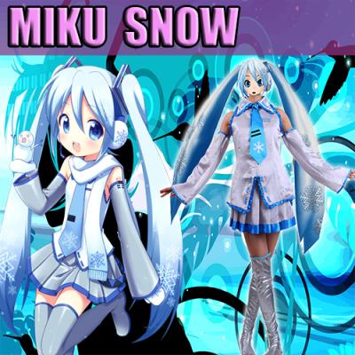 cosplay miku snow