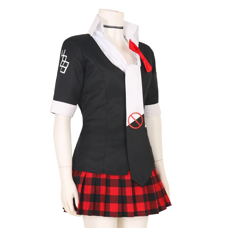 cosplay de junko enoshima dans danganronpa