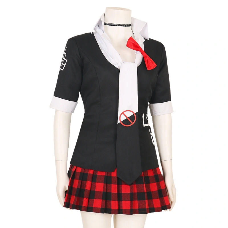 cosplay de junko enoshima dans danganronpa