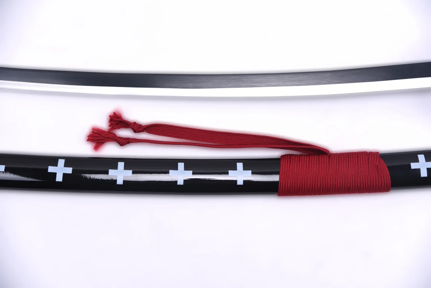 katana kikoku de trafalgar law 142 cm dans one piece v2