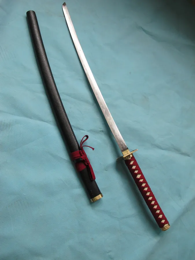 katana tobiume de momo hinamori