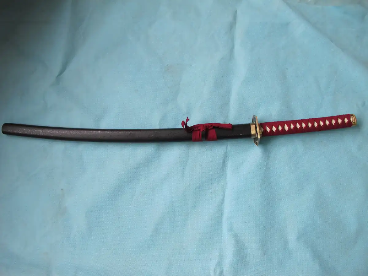 katana tobiume de momo hinamori