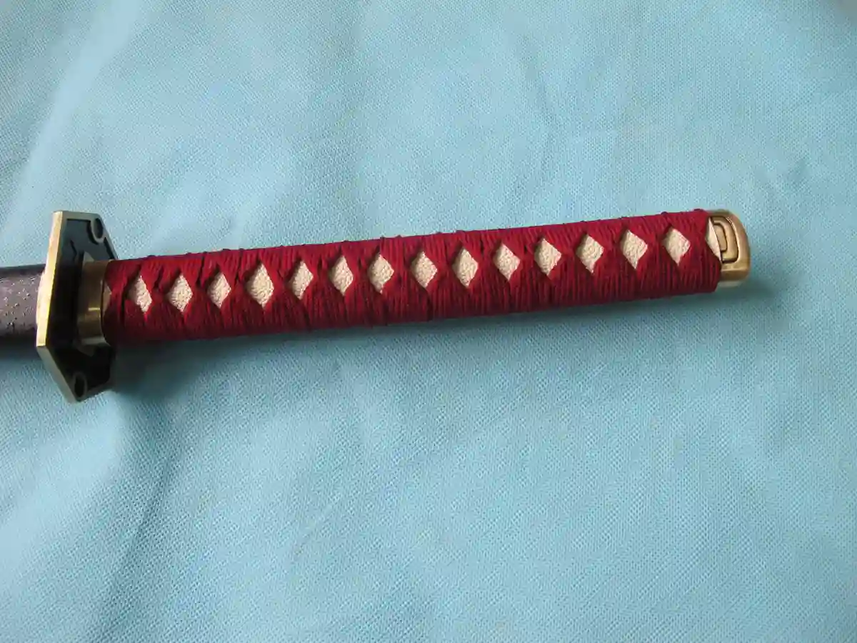 katana tobiume de momo hinamori