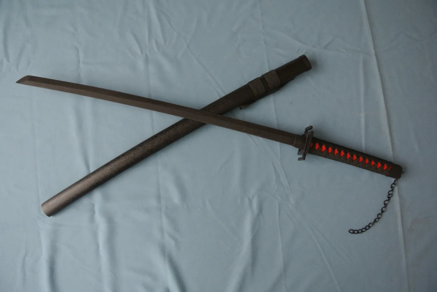 katana ichigo bankai noir en bois