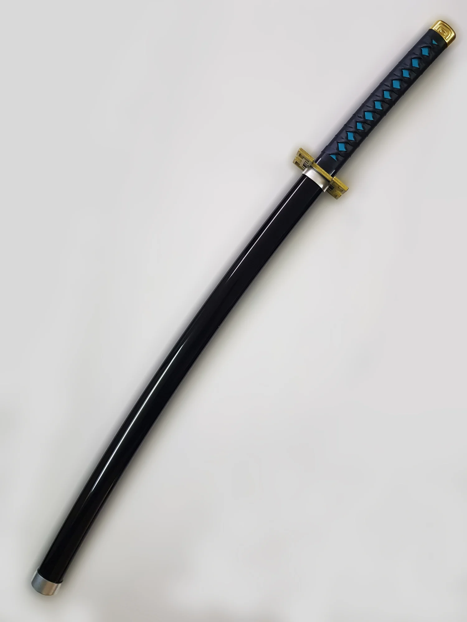 katana de tokito en bois dans demon slayer