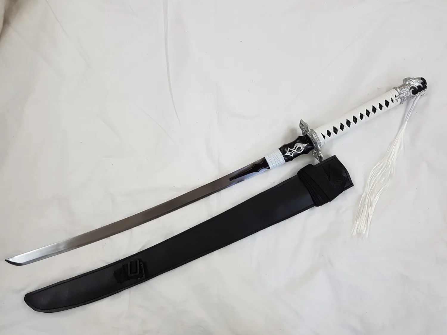 katana 2b dans nier automata