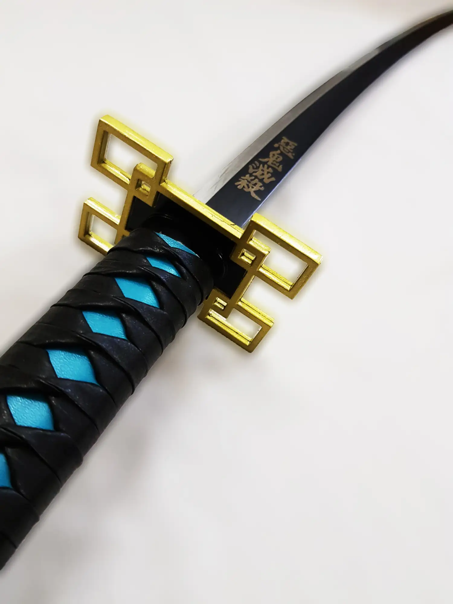 katana de tokito muichirou dans demon slayer