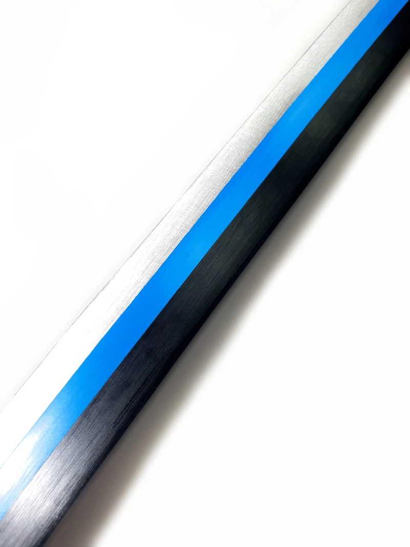 katana de tomioka dans demon slayer v2