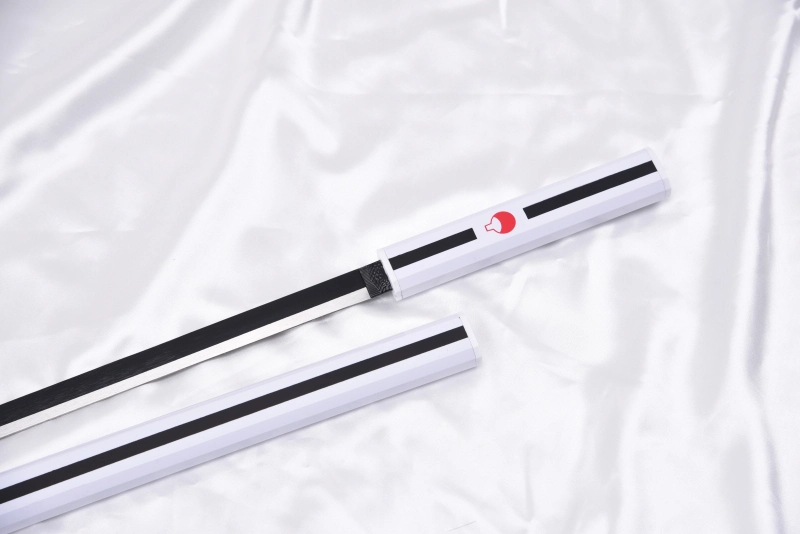 tanto sasuke kusanagi blanc avec support